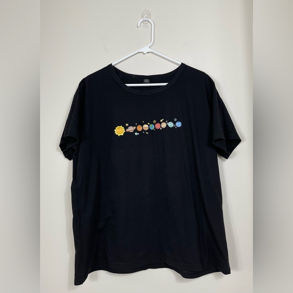 Manfinity Unisex Galaxy & Planet Print Black Tee Astronomy Cotton Size 2XL